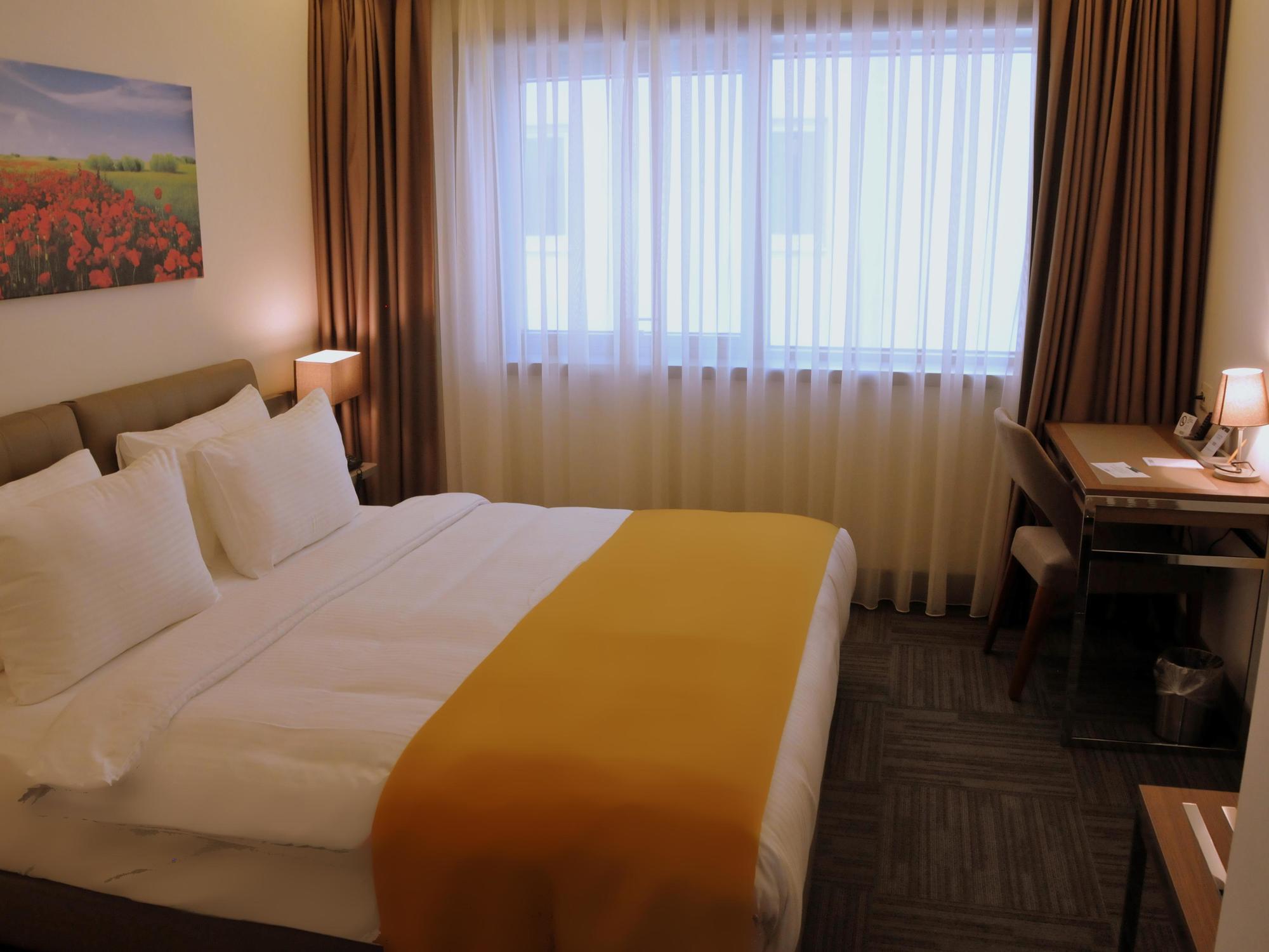 Plus Hotel Bostanci Atasehir Istanbul Exterior foto
